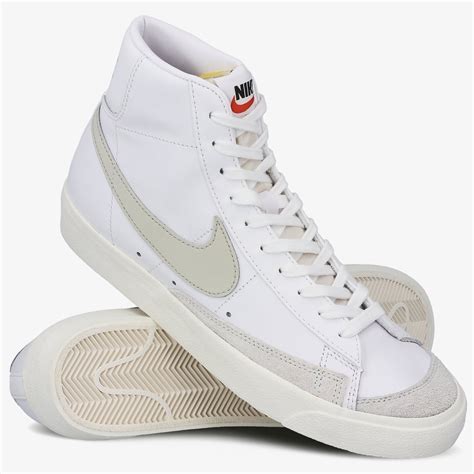 nike blazer weiß herren on feet